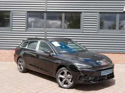 Neu Cupra Leon 150 PS (110 kW) 2026 Schwarz Limousine