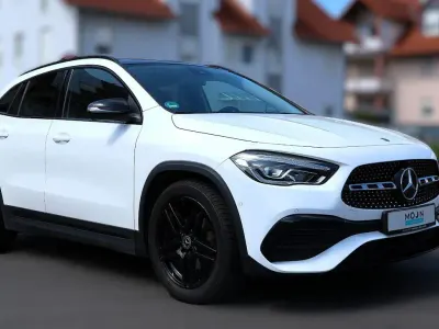 Gebraucht Mercedes GLA200 AMG line 163 PS (119 kW) 2022 Weiß SUV