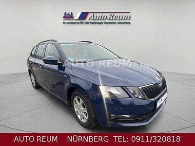 Blau Gebraucht 2017 Skoda Octavia Drive Kombi | 7.990 € (Guter Preis)