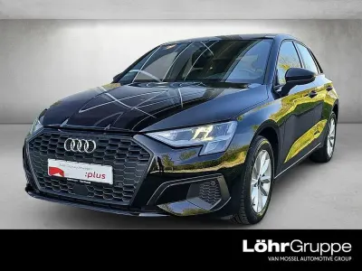 Gebraucht Audi A3 Business 110 PS (80 kW) 2022 Schwarz Limousine