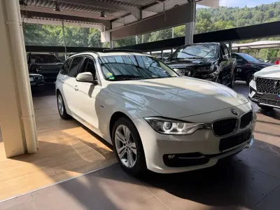 Gebraucht BMW 320 184 PS (135 kW) 2015 Alpinweiss iii Kombi