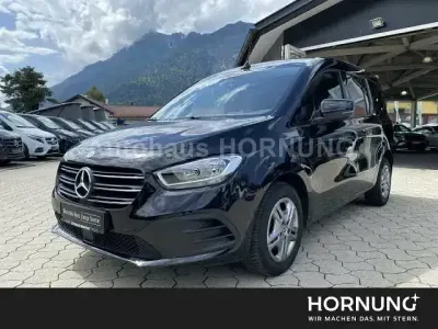 Brugt Mercedes T180 Style 131 HK (96 kW) 2023 Sort MPV