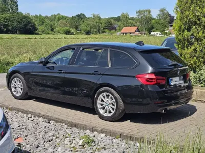 Gebraucht BMW 318 Advantage 136 PS (100 kW) 2016 Schwarz Kombi