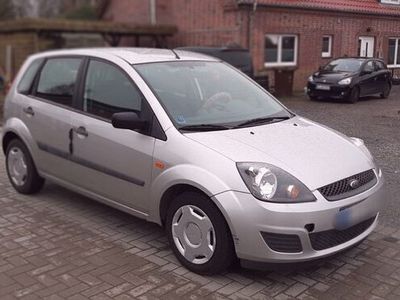 gebraucht Ford Fiesta 1,3 51 kW