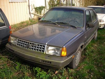 gebraucht Volvo 340 DL Bauj. 1990 Tüv abgelaufen.