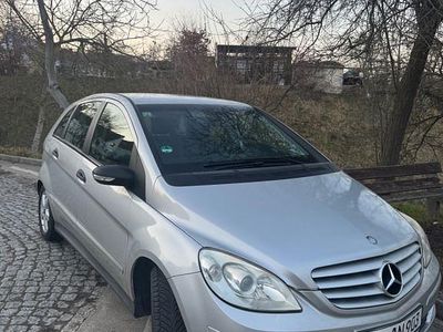 Gebraucht Mercedes B180 Edition 109 PS (80 kW) 2007 Silber Van / Kleinbus