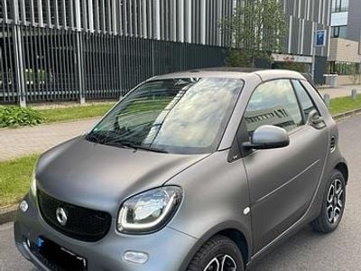Begagnad Smart ForTwo Cabrio 90 HK (66 kW) 2016 Grå Cab
