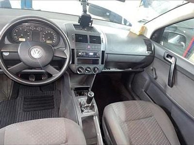 Gebraucht VW Polo 64 PS (47 kW) 2003 Andere farben Kleinwagen