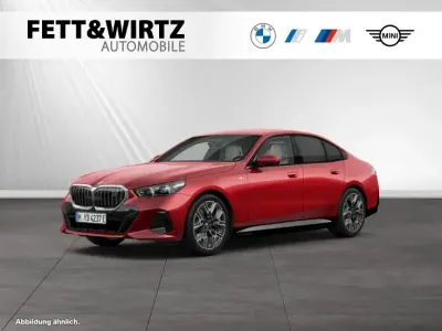 Usata BMW i5 M Sport 289 kW (394 CV) 2025 Rosso Berlina
