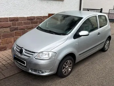 Gebraucht VW Fox 80 PS (58 kW) 2008 Silber Kleinwagen