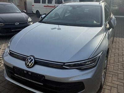 Gebraucht VW Golf VIII Life 116 PS (85 kW) 2025 Silber Kombi