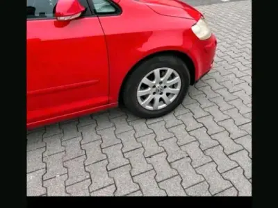 Gebraucht VW Golf IV 105 PS (77 kW) 2005 Rot Limousine