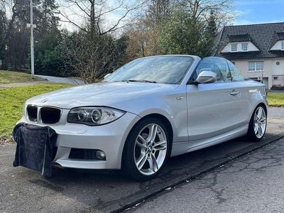 Gebraucht BMW 118 Cabriolet M Sport 143 PS (105 kW) 2011 Silber Cabrio