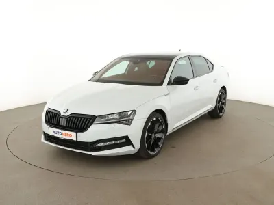 Gebraucht Skoda Superb SportLine 2023 Weiß Limousine