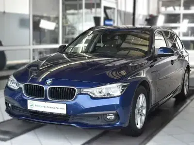 Gebraucht BMW 318 Advantage 150 PS (110 kW) 2020 Blau Kombi