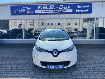 Second-hand Renault Zoe Life 42 kW (58 CP) 2016 Alb Hatchback