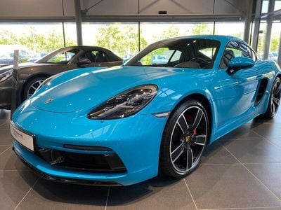 Porsche Cayman GTS