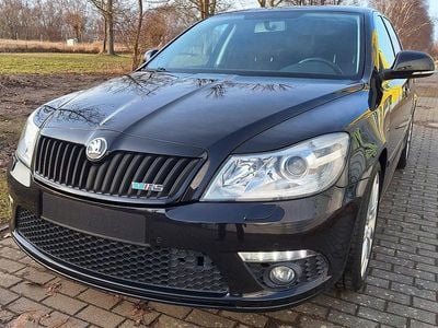 Gebraucht Skoda Octavia 122 PS (89 kW) 2011 Schwarz Kombi
