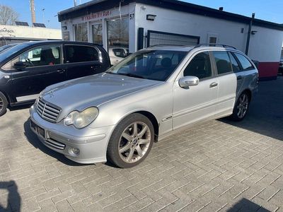 Gebraucht Mercedes C180 143 PS (105 kW) 2005 Silber Kombi