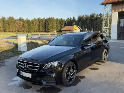 Gebraucht Mercedes E300 AMG line 306 PS (225 kW) 2019 Schwarz Limousine