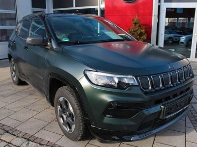 Grün Gebraucht 2022 Jeep Compass 80th Anniversary SUV | 21.900 € (Fairer Preis)