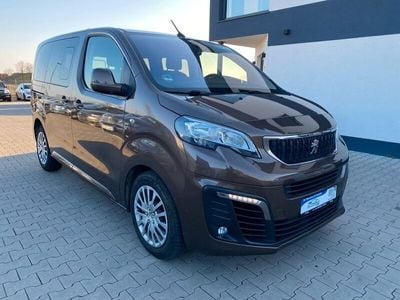 Peugeot Traveller