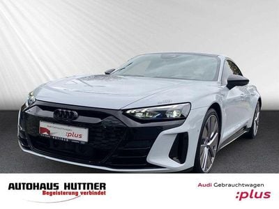 Grau Gebraucht 2022 Audi e-tron GT quattro Sport Limousine | 72.390 € (Fairer Preis)