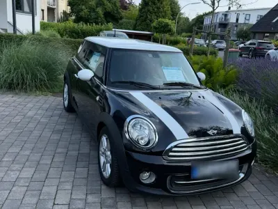Gebraucht Mini Cooper 122 PS (89 kW) 2011 Schwarz Kleinwagen