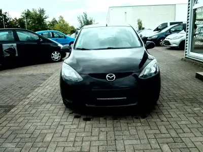 Gebraucht Mazda 2 Independence 103 PS (75 kW) 2009 Braun Kleinwagen