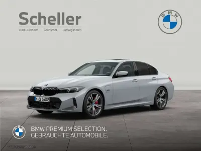 Gebraucht BMW 330e M Sport 292 PS (214 kW) 2022 Brooklyn grau Limousine
