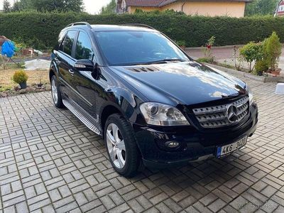 Mercedes ML320