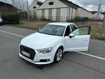 gebraucht Audi A3 Sportback 1.0 TFSI sport