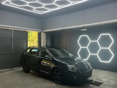 Gebraucht VW Golf VI 122 PS (89 kW) 2010 Schwarz Kombi