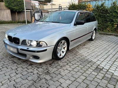 BMW 525