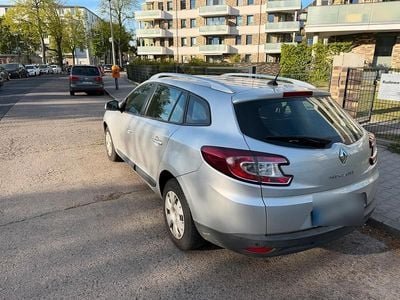 Second-hand Renault Mégane III 110 CP (80 kW) 2012 Argintiu Break