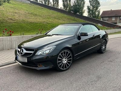 Gebraucht Mercedes E350 258 PS (189 kW) 2015 Schwarz Cabrio