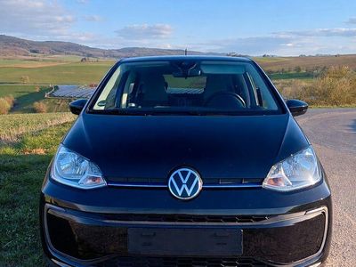 Gebraucht VW e-up! 61 kW (83 PS) 2022 Schwarz Kleinwagen