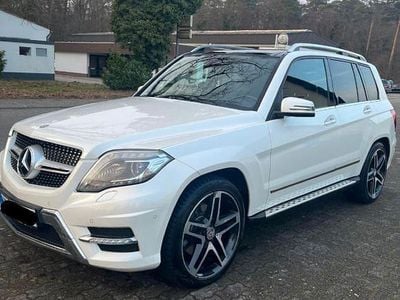 Weiß Gebraucht 2012 Mercedes GLK220 AMG SUV | 13.600 € (Fairer Preis)