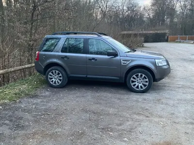 Gebraucht Land Rover Freelander 2 152 PS (111 kW) 2009 Grau SUV