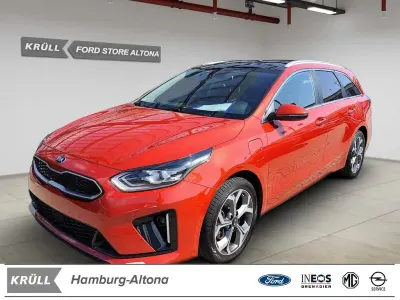Gebraucht Kia Ceed Sportswagon Platinum Edition 105 PS (77 kW) 2020 Rot Kombi