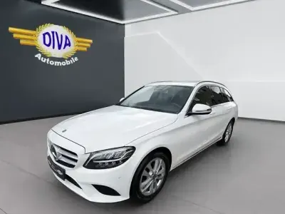 Usata Mercedes C180 156 CV (114 kW) 2018 Bianco Station wagon