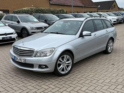 Używany Mercedes C200 136 KM (100 kW) 2010 Srebrny Sedan/Limuzyna