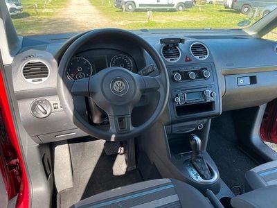Rot Gebraucht 2014 VW Caddy Van / Kleinbus | 8.900 € (Etwas zu teuer)