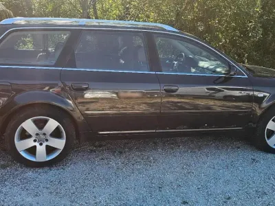 Gebraucht Audi A6 220 PS (161 kW) 2003 Schwarz Kombi