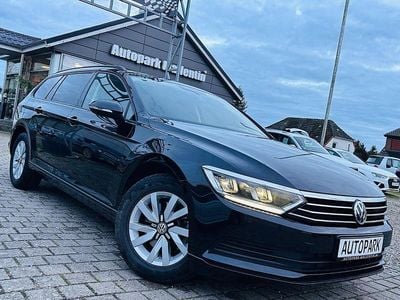 Gebraucht VW Passat 120 PS (88 kW) 2018 Schwarz Kombi