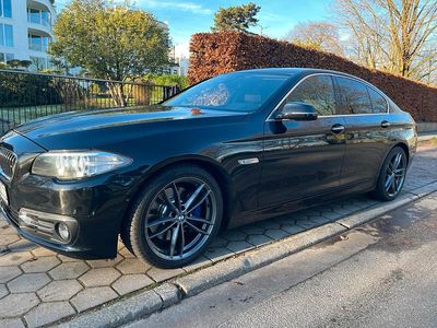 Gebraucht BMW 530 Luxury Line 258 PS (189 kW) 2014 Schwarz Limousine