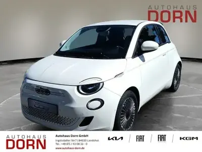 Gebraucht Fiat 500e Tech 86 kW (118 PS) 2024 Weiß Limousine