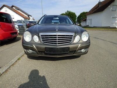 Mercedes E320