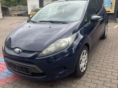 Gebraucht Ford Fiesta Ambiente 82 PS (60 kW) 2009 Blau Limousine