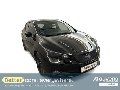 Gebraucht Nissan Leaf N-Connecta 110 kW (150 PS) 2022 Black (m) Kleinwagen